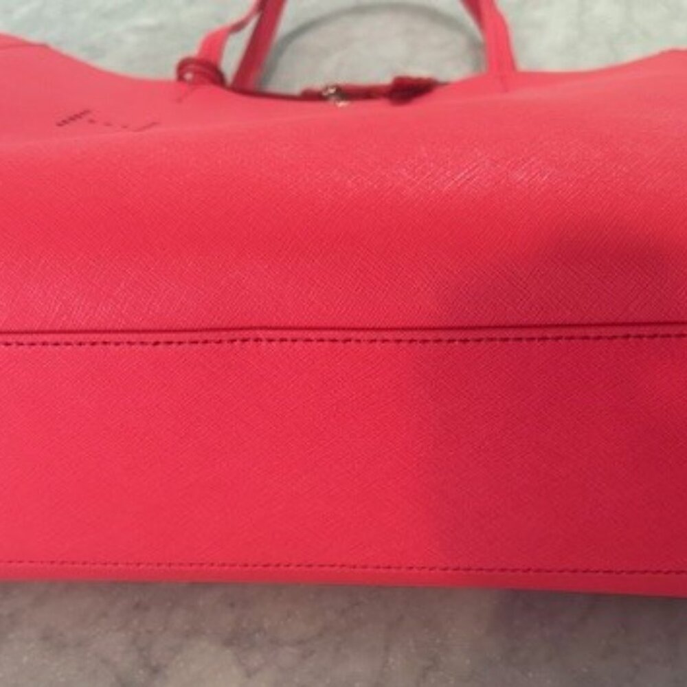 Kate Spade- Brand New bucket Bag - Picture 3 of 6